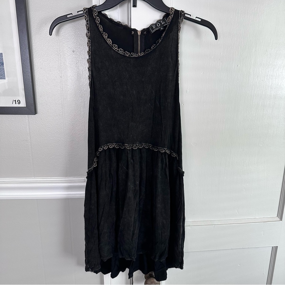 Black Sleeveless tunic